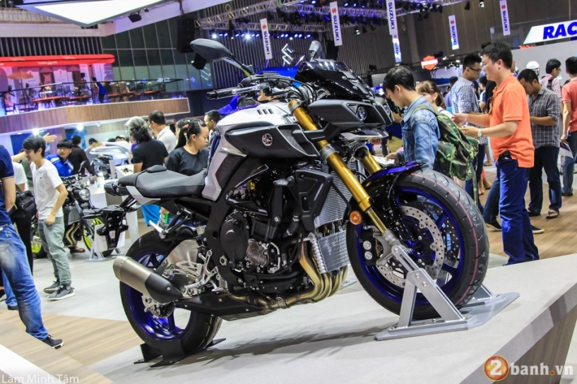 Cận cảnh chi tiết yamaha mt-10 sp 2017 tại vmcs 2017 - 2