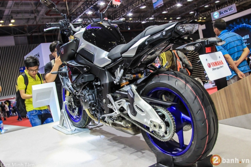 Cận cảnh chi tiết yamaha mt-10 sp 2017 tại vmcs 2017 - 10