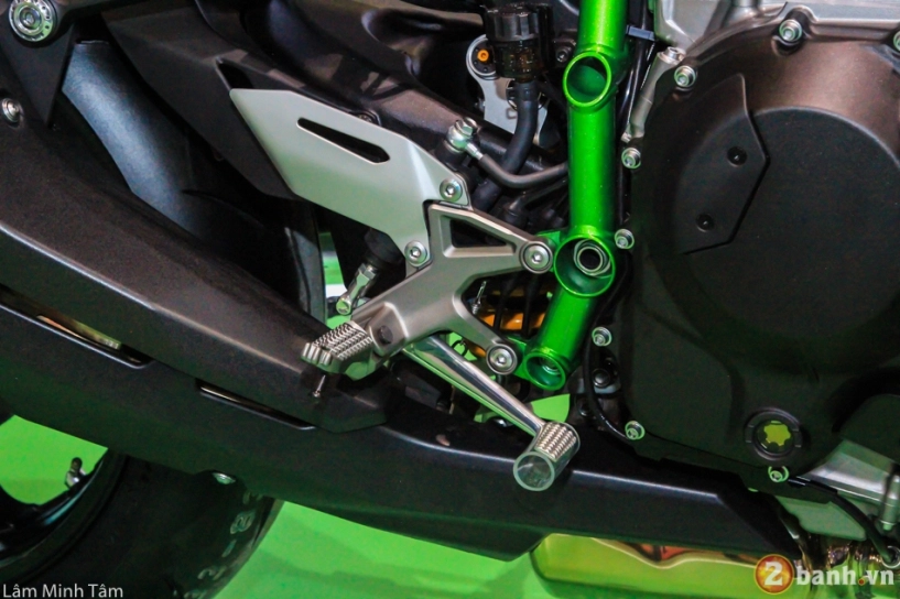 Cận cảnh siêu phẩm kawasaki ninja h2 carbon đầu tiên xuất hiện tại vn - 6