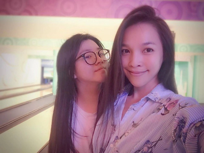 Con gái hiền thục lấy trộm đồ của 20 học sinh trong lớp cô giáo biết nhưng im lặng - 2