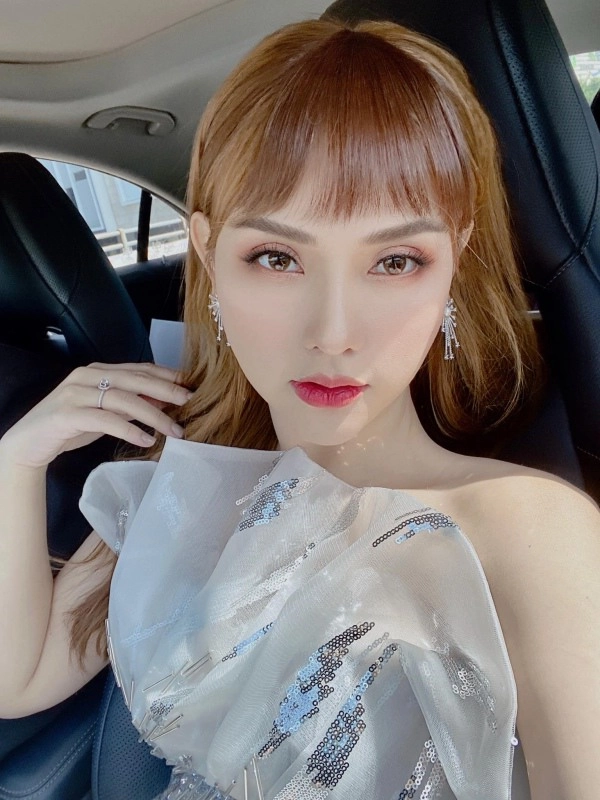 Công chúa kẹo ngọt làm ai cũng tiếc nuối vì nhan sắc tuyệt mỹ trước khi dao kéo - 16