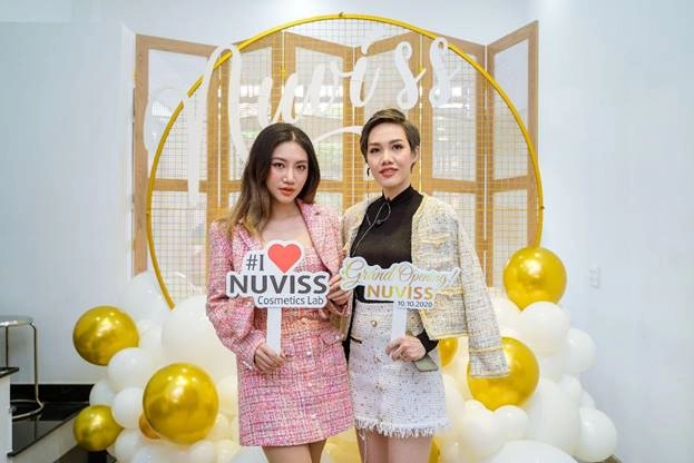 Đông đảo khách hàng đến trải nghiệm cửa hàng mỹ phẩm phòng lab đầu tiên của nuviss - 3