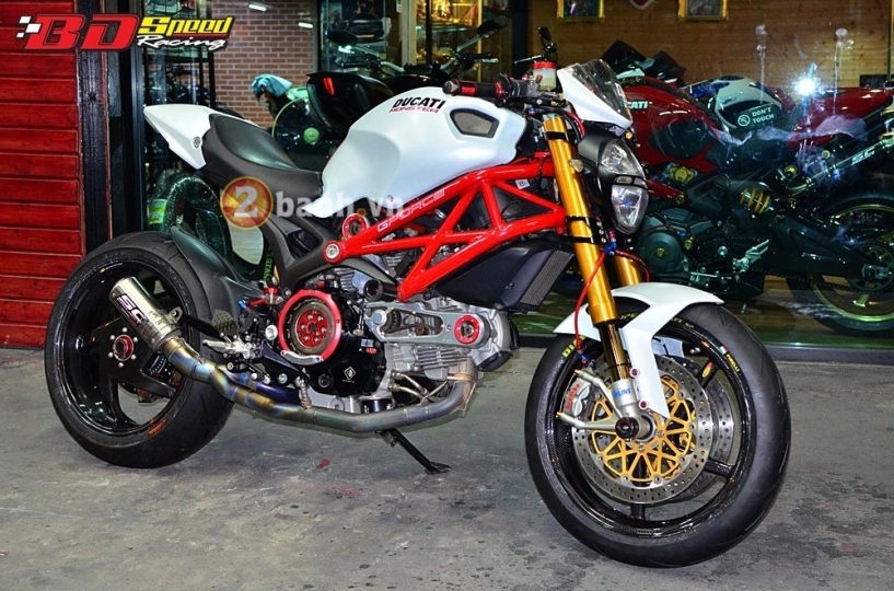 Ducati monster 796 con quái vật gác đồ hiệu đầy hầm hố đến ấn tượng - 1