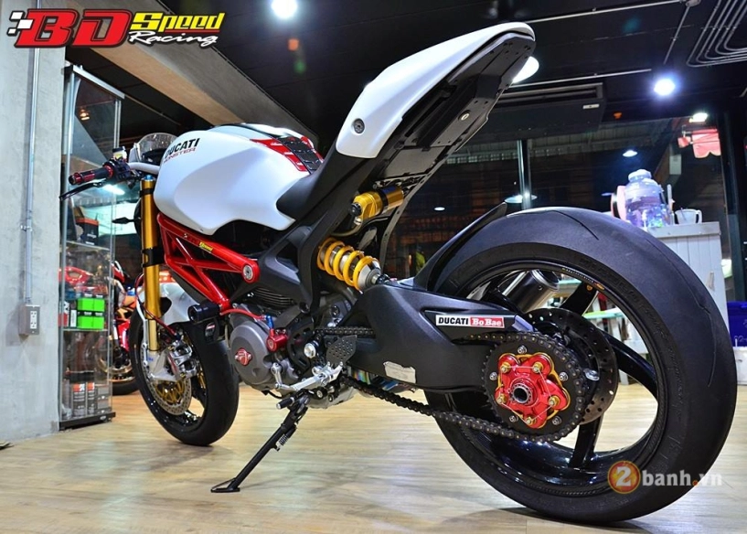 Ducati monster 796 lột xác cực kì ngoạn mục đến ấn tượng - 6