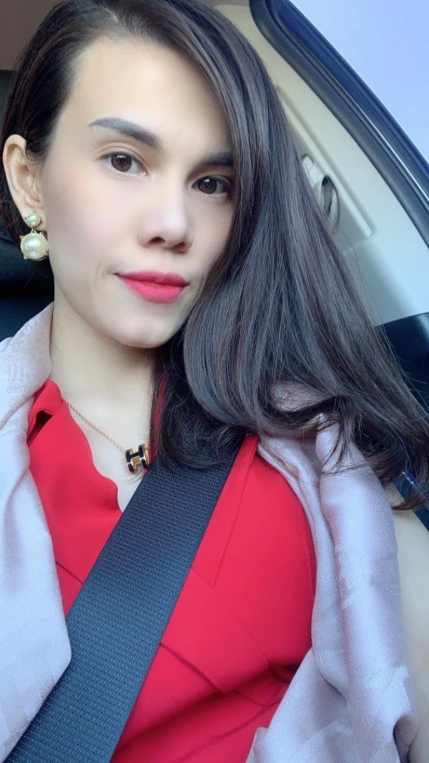 Hậu scandal ngô kiến huy em gái thanh thảo lấy việt kiều bán hàng nuôi con xinh lên rất nhiều - 2