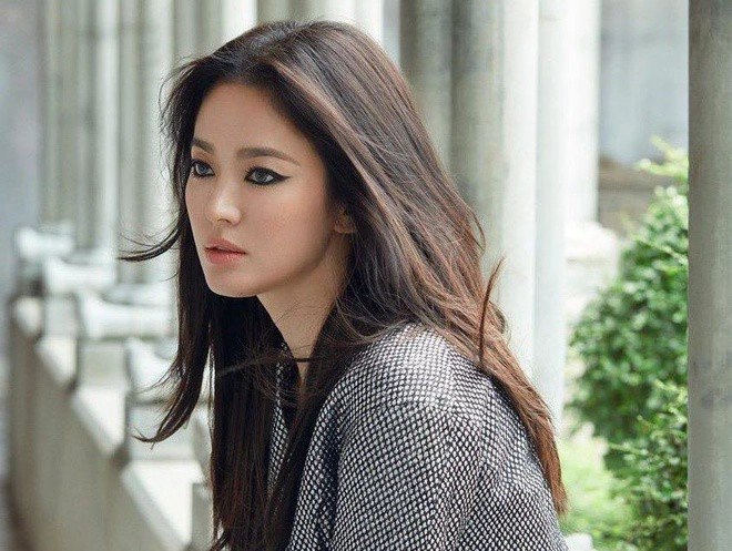 Không còn đánh mắt thâm xì như phim kinh dị song hye kyo trang điểm nhạt là xinh ngất ngây - 3