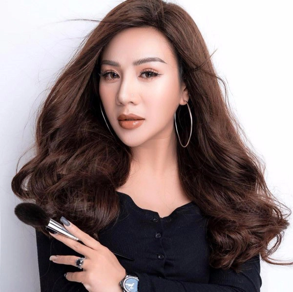Lê kim chi bước đường xây dựng dụng cụ trang điểm made in việt nam - 3