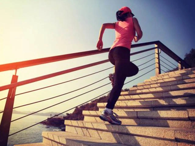Nhìn mai ngọc toát mồ hôi tập môn mới phái đẹp yên chí ở nhà vẫn tút được dáng xinh - 9