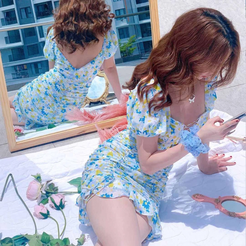 Nổi tiếng body không chút mỡ thừa nhưng ngọc trinh lại lộ cằm nọng mỡ ở góc chụp nghiêng - 5