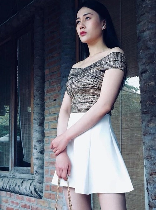 Phương oanh diện đầm body khoe vóc dáng nuột nà vượt xa thời kì đóng quỳnh búp bê - 5