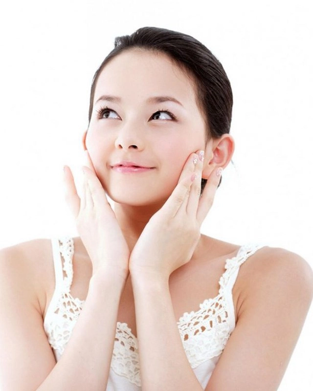Phương pháp làm đẹp không thể tin nổi dưỡng nhan từ nước tiểu cho da trắng sáng mịn màng - 1