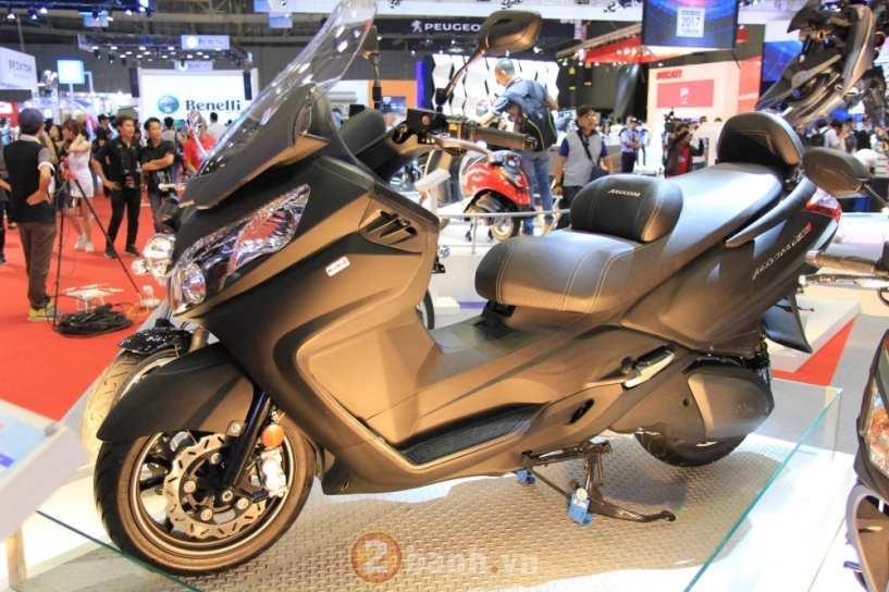 Toàn cảnh gian hàng sym ở vietnam motorcycle show 2017 - 3