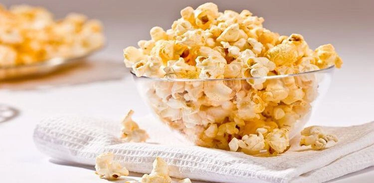 Vào bếp tự chuẩn bị đồ ăn vặt healthy vượt thử thách công sở càng ăn dáng càng đẹp - 5
