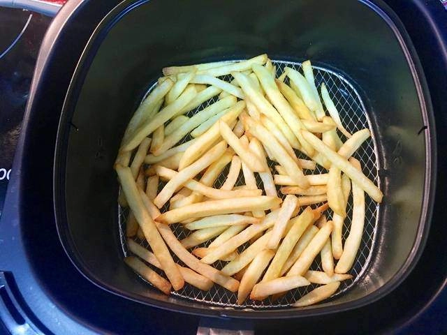Vào bếp tự chuẩn bị đồ ăn vặt healthy vượt thử thách công sở càng ăn dáng càng đẹp - 12