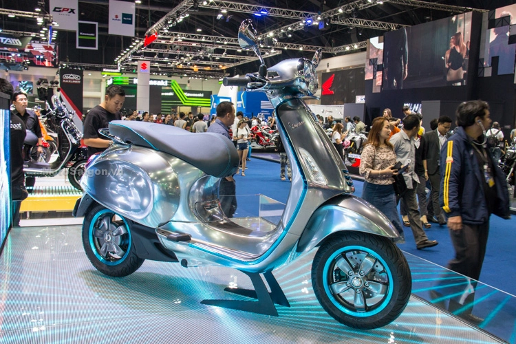 Xe tay ga điện vespa elettrica phiên bản thương mại sẽ chính thức được ra mắt vào cuối năm 2017 - 1