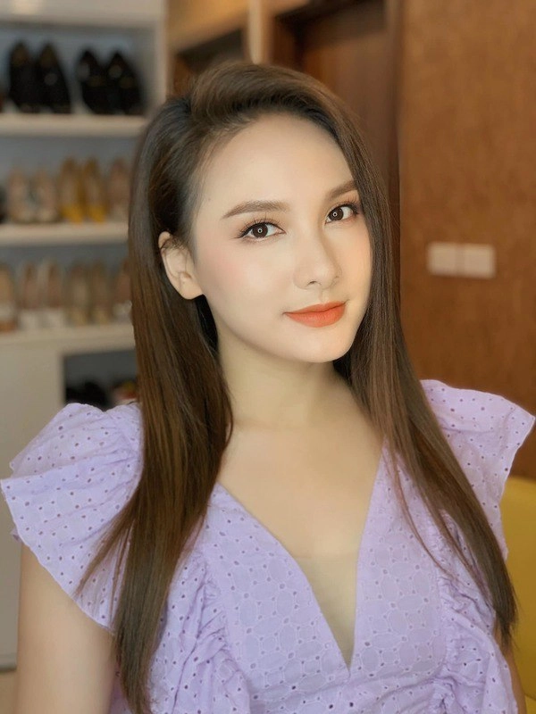 Xinh đẹp đến mấy bảo thanh vẫn phải đối diện với dấu hiệu tuổi tác trên gương mặt - 1