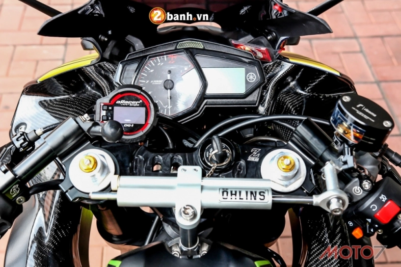 Yamaha yzf-r3 tỏa sáng phong cách valentino rossi motogp - 3