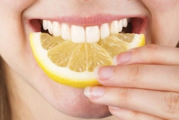 22 cách làm trắng răng tự nhiên tại nhà hiệu quả nhanh nhất - 15