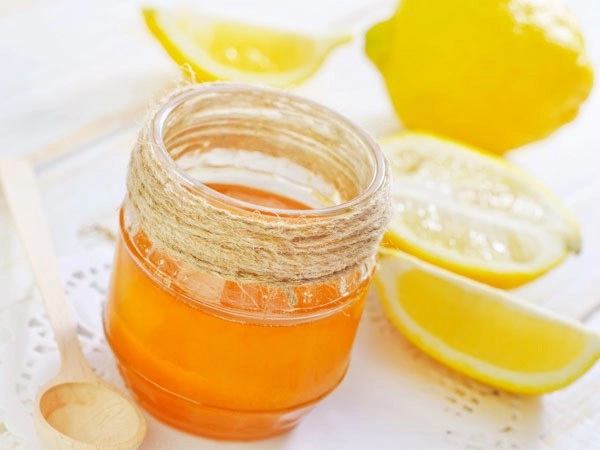 5 cách trị mụn ẩn trên trán tại nhà giúp nhân tự khắc trồi lên mà không cần nặn - 2