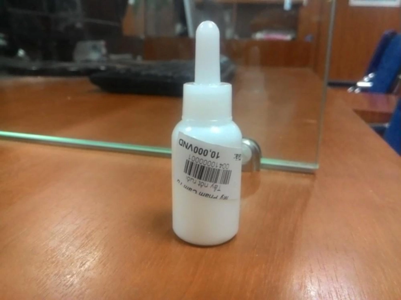 Biến dạng kinh khủng cả khuôn mặt vì tẩy nốt ruồi sai cách chị em nên cảnh giác cao độ - 3