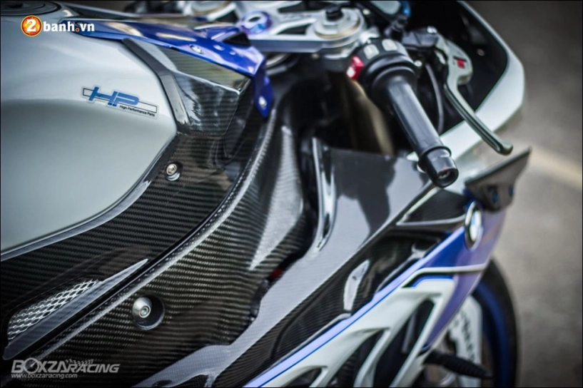 Bmw hp4 superbike nâng cấp không tưởng từ công nghệ đường đua - 9