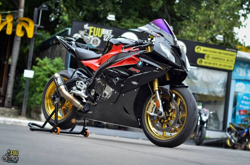 Bmw s1000rr bản độ nhẹ nhàng nhưng đầy bạo lực và đẳng cấp - 7