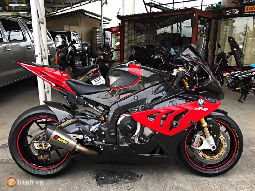 Bmw s1000rr chú cá mập đầy danh giá với loạt đồ chơi hàng hiệu - 1