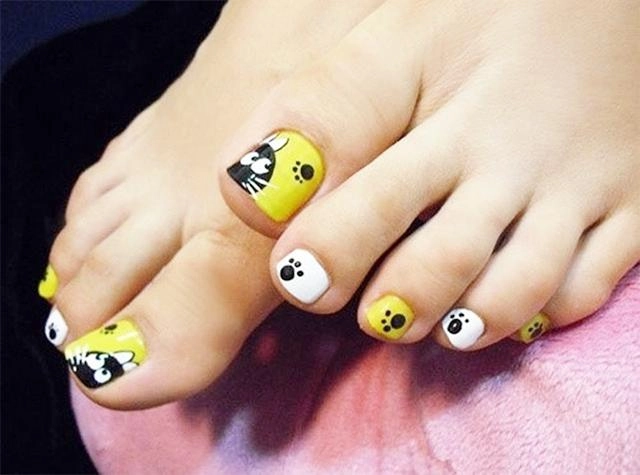 Các mẫu vẽ móng chân đẹp dễ thương đơn giản khiến nàng mê mẩn - 8