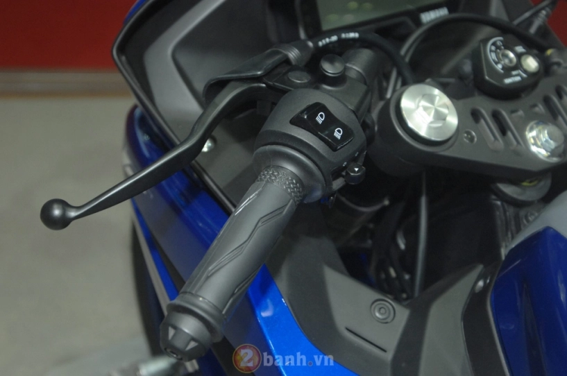 Chi tiết mẫu xe yamaha yzf-r15 2017 được dự đoán sẽ bán với giá 90 triệu đồng - 7