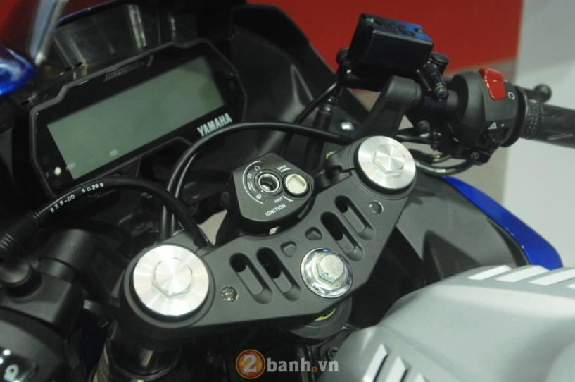 Chi tiết mẫu xe yamaha yzf-r15 2017 được dự đoán sẽ bán với giá 90 triệu đồng - 8