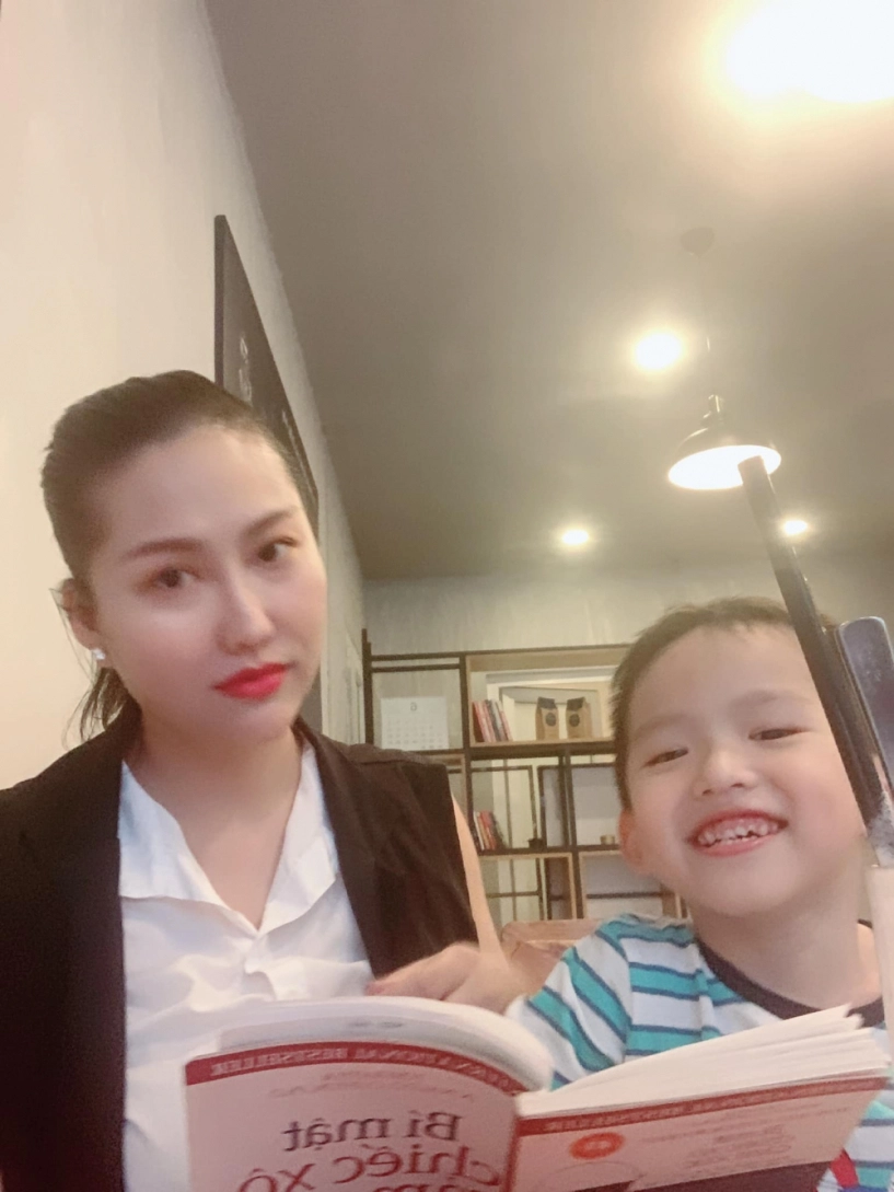 Chồng cũ lấy vợ mới phi thanh vân định đi kiện u40 một mình nuôi con thành giỏi nhất trường - 2