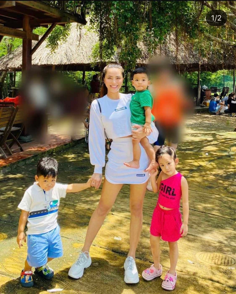 Chuẩn mẹ 3 con giàu có hải băng rim tôm cho con bằng thứ gia vị đắt nhất thế giới - 2