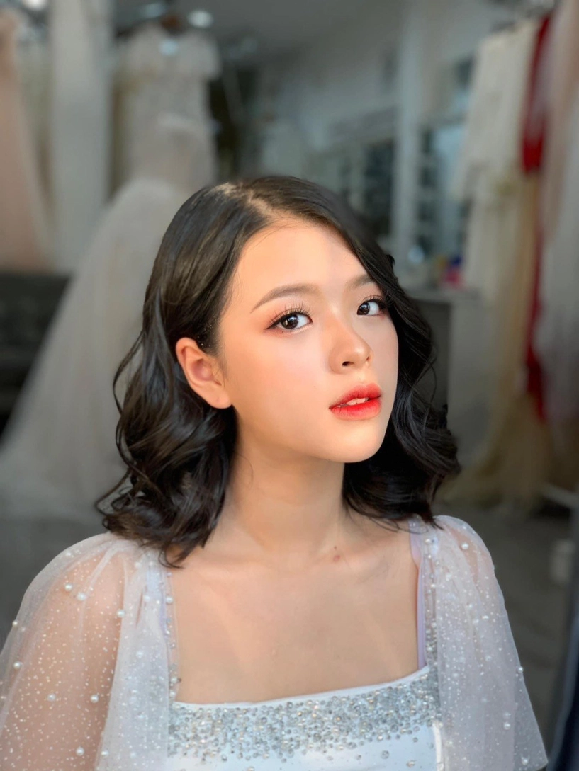 Con gái chiều xuân chung sân khấu phương mỹ chi giờ quyến rũ lộ ảnh khóa môi ở tuổi 16 - 4