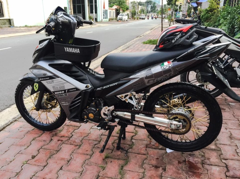 Exciter 135cc nhẹ nhàng mà cứng cáp trên tông đen xám - 4