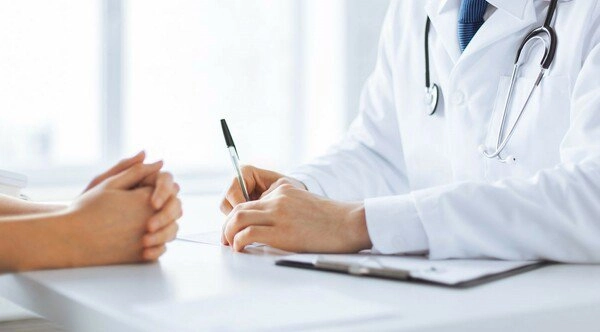 Hai hiện tượng mạng xã hội nổi tiếng với câu chuyện dao kéo liệu đâu là điểm dừng - 13