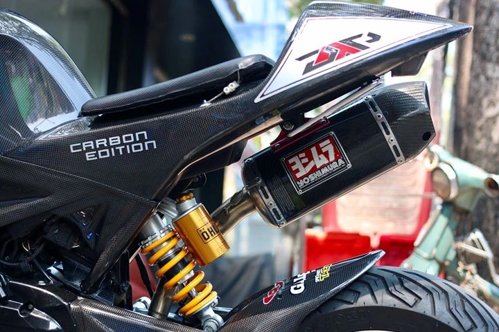 Honda msx siêu ngầu trong bộ cánh carbon fiber - 8