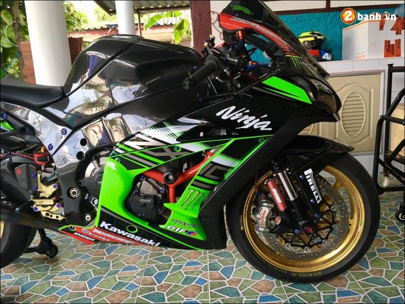 Kawasaki ninja zx-10r độ hiệu năng cùng loạt đồ chơi hàng hiệu - 10