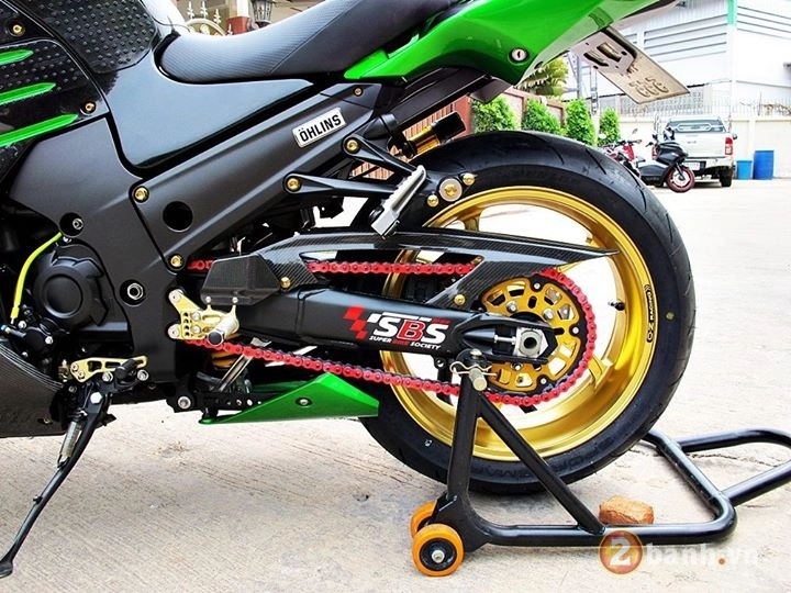 Kawasaki zx-14r trong bản độ khủng và ngầu hết mức tưởng tượng - 5