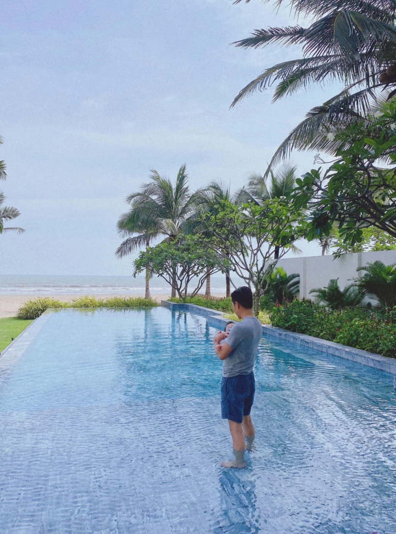Khoe ảnh cho con bú nhưng hơi kỳ lạ cường đô la liên tiếp bị trêu sống ảo - 1