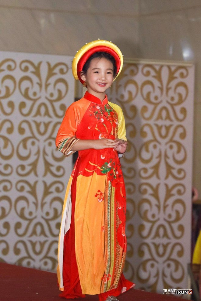 mỹ nhân nhí của lý hải là miss áo dài đọ sắc cả dàn sao trong showbiz việt - 4