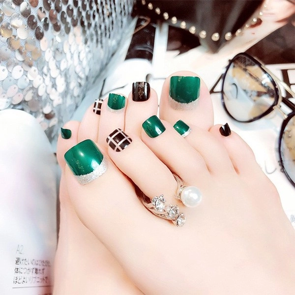Những mẫu nail chân đẹp đơn giản nhẹ nhàng dẫn đầu xu hướng hiện nay - 16