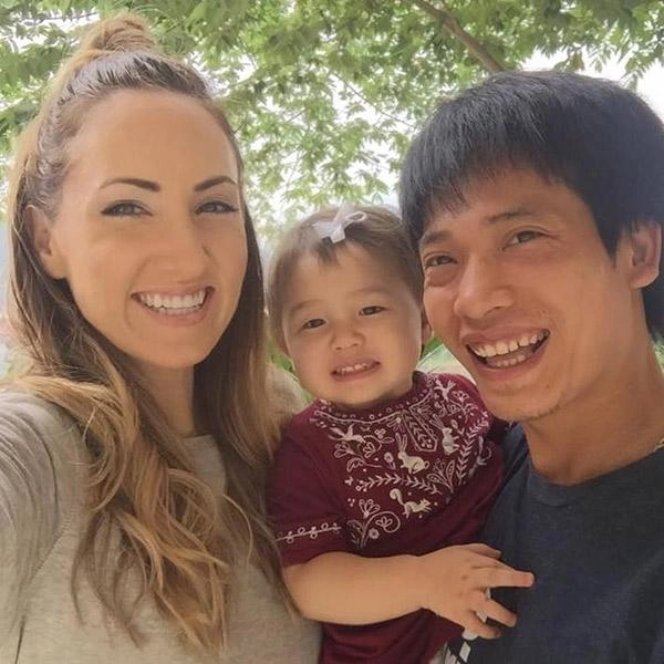 Trai quê có con với cô gái tây sang mỹ ở rể làm ngay quản lý công ty bố vợ - 1