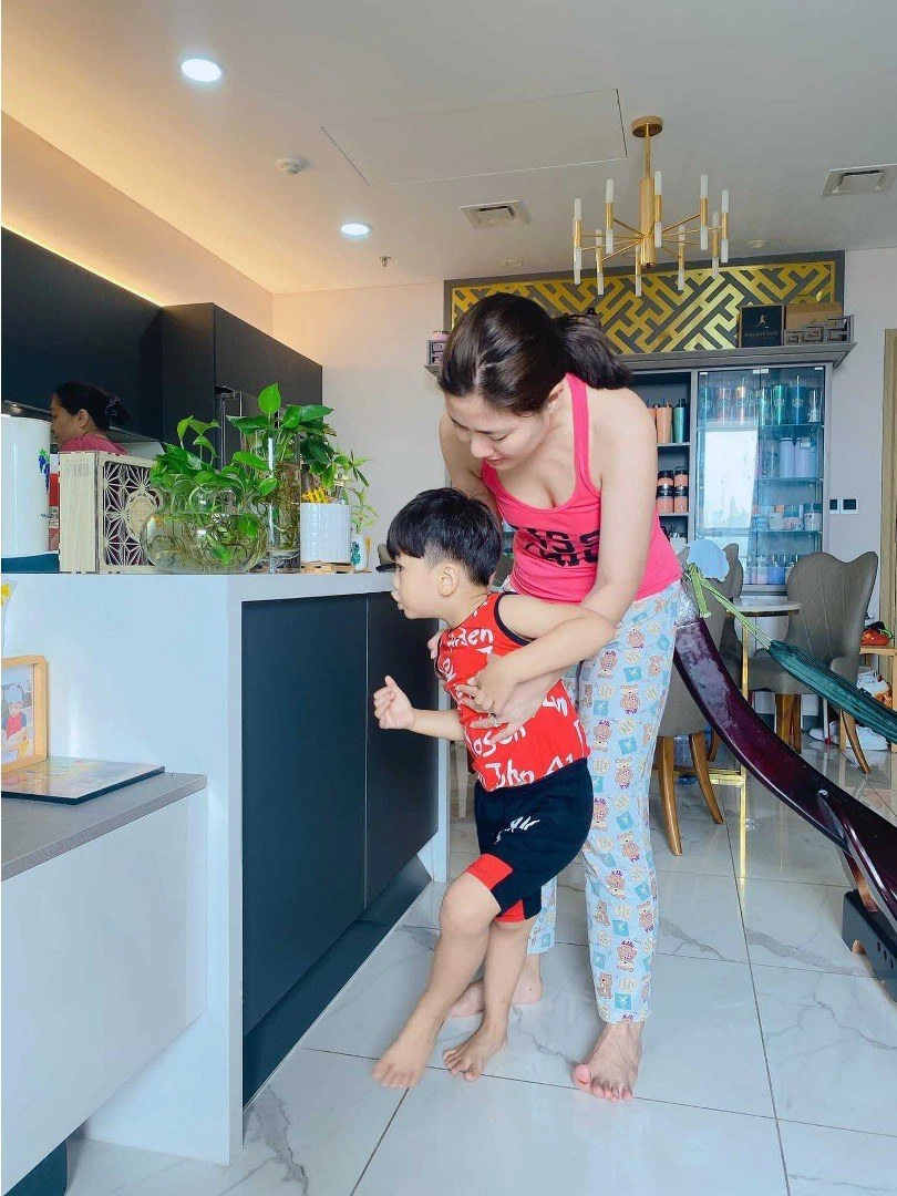 Vừa đăng ảnh đơn thân bỏng mắt hôm trước nay ngọc lan đã chứng minh ảnh mạng khác đời thực - 7