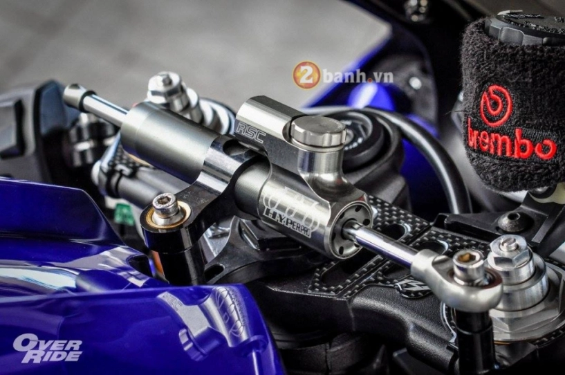 Yamaha r1 đầy ấn tượng trong bản độ blue arrow - 7