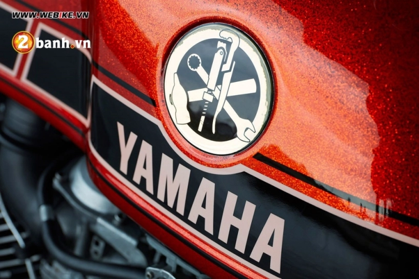 Yamaha tr1 chiếc cafe racer đen quyền lực và đỏ quý phái - 2