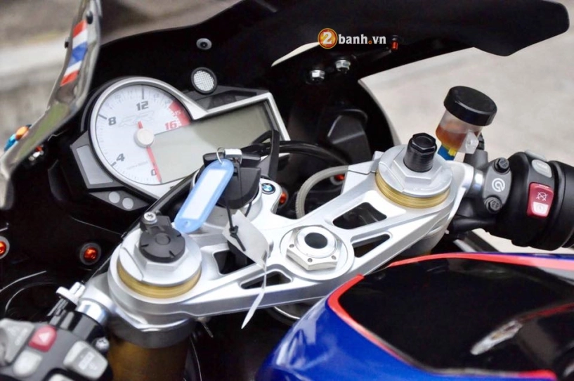 Bmw s1000rr lung linh cùng hiệu năng chrome - 4