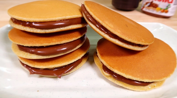 Cách làm bánh rán doremon dorayaki ngon đơn giản - 13