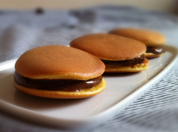 Cách làm bánh rán doremon dorayaki ngon đơn giản - 14