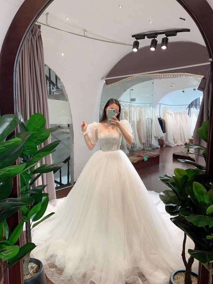 Có con sau mối quan hệ chú cháu anh vi cá quách ngọc tuyên chưa cưới gọi vợ là bé - 1