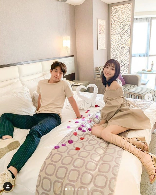 Con gái dậy thì xinh đẹp diện quần ngắn nấu ăn trong bếp cư dân mạng bố sướng quá - 10